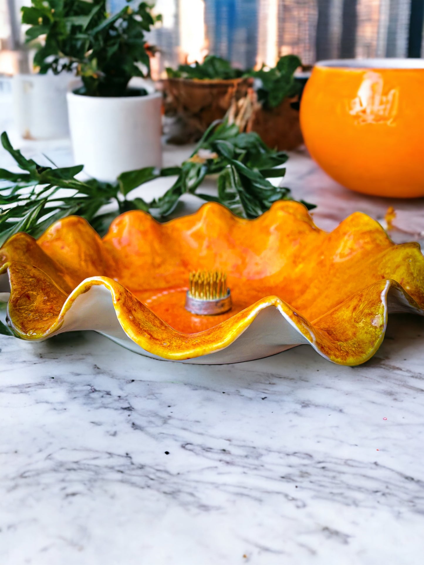 Hygge Flower Ikebana with a Flower plate